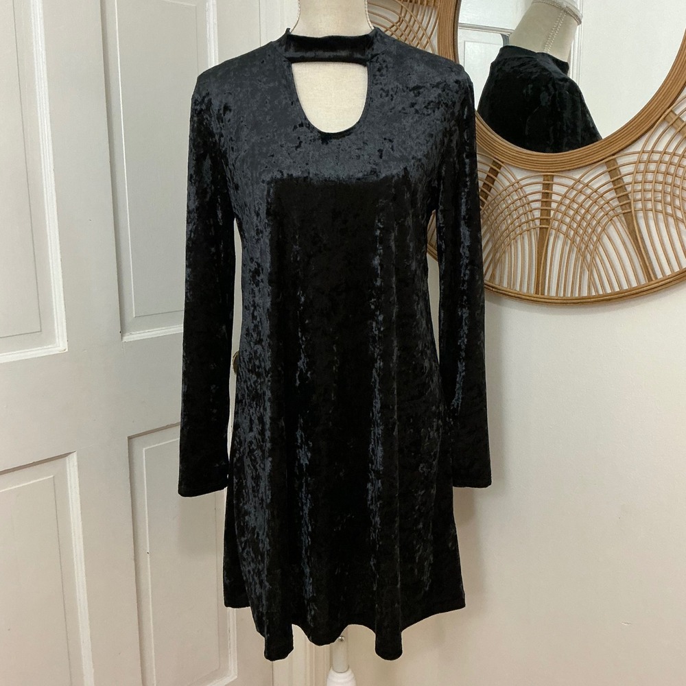 Black Velvet Choker Collar Dress M Keyhole Grunge Y2K Gothic Festival Witchy